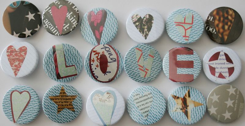 Recycled paper badges Love in group